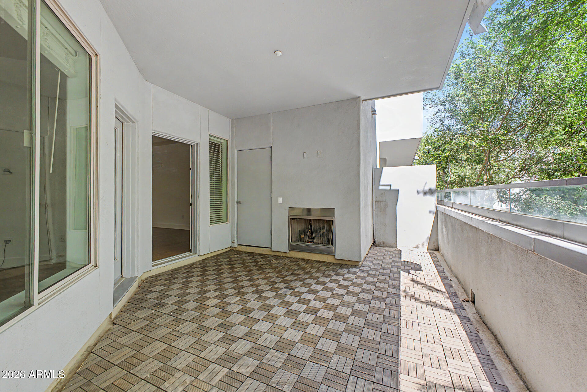 NORTH SHORE CONDOMINIUM 1 - Residential