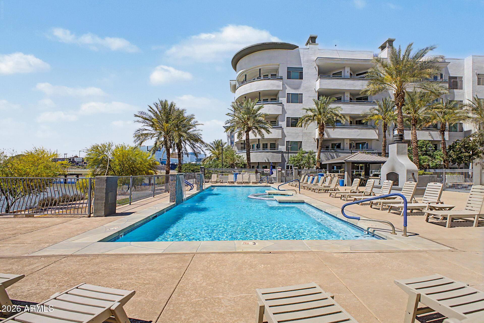 NORTH SHORE CONDOMINIUM 1 - Residential