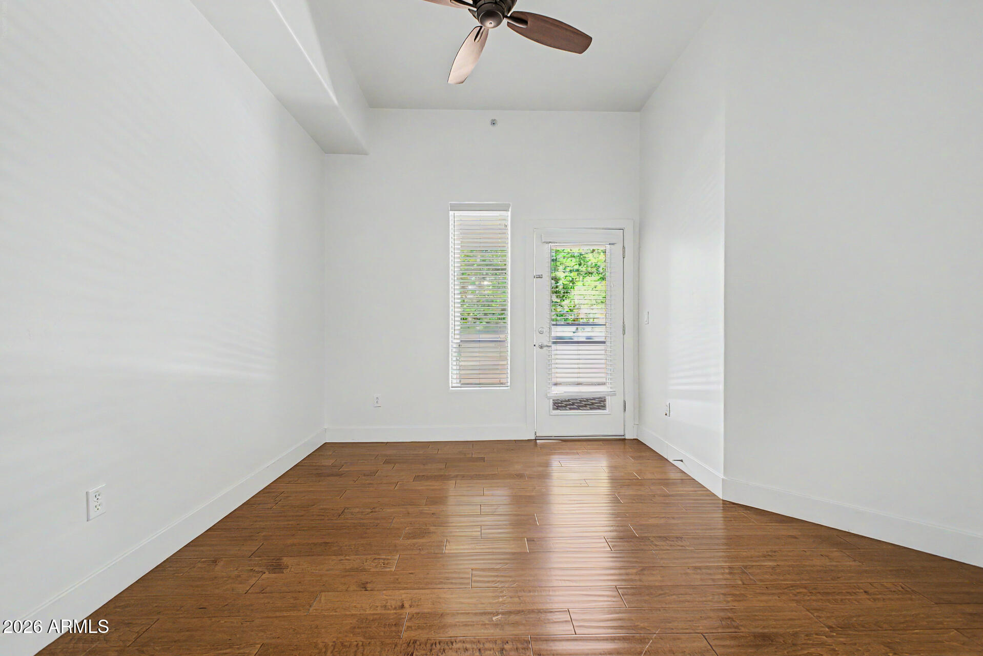 NORTH SHORE CONDOMINIUM 1 - Residential