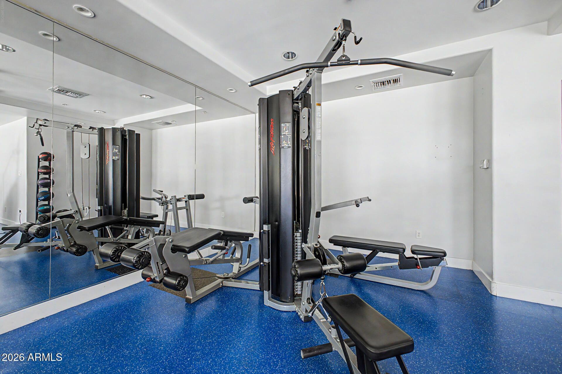 NORTH SHORE CONDOMINIUM 1 - Residential