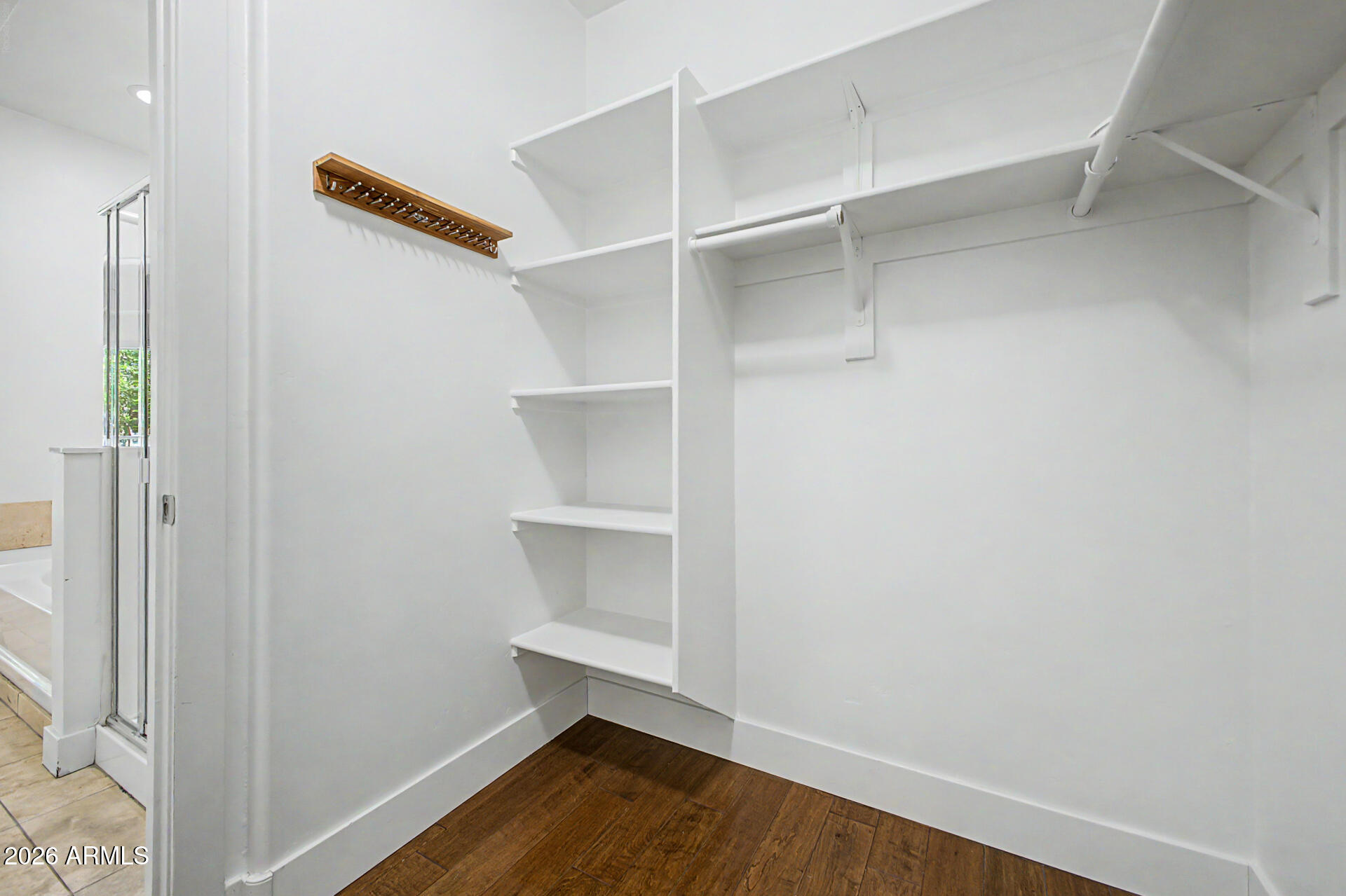 NORTH SHORE CONDOMINIUM 1 - Residential