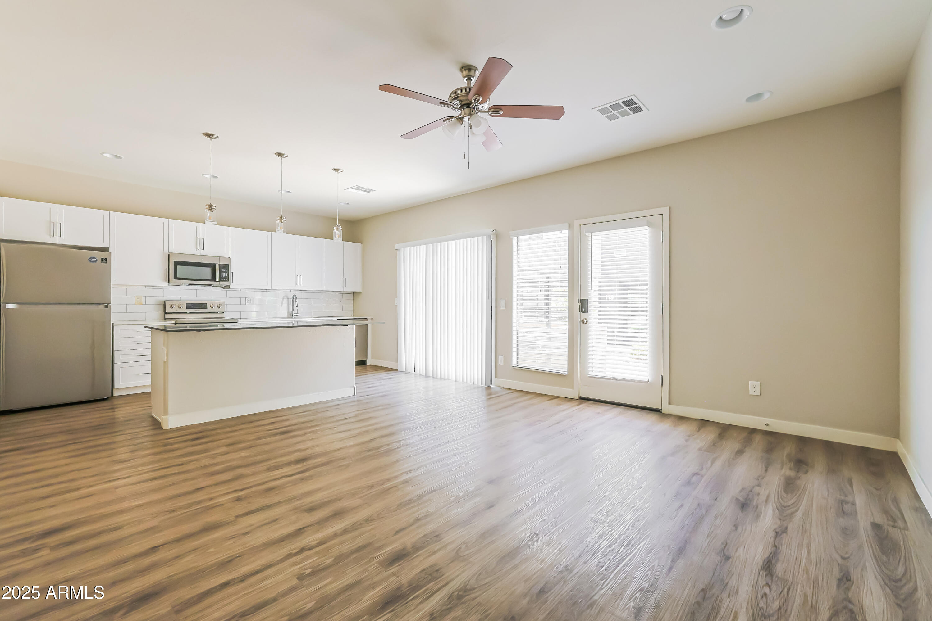 1119 S STAPLEY Drive 109