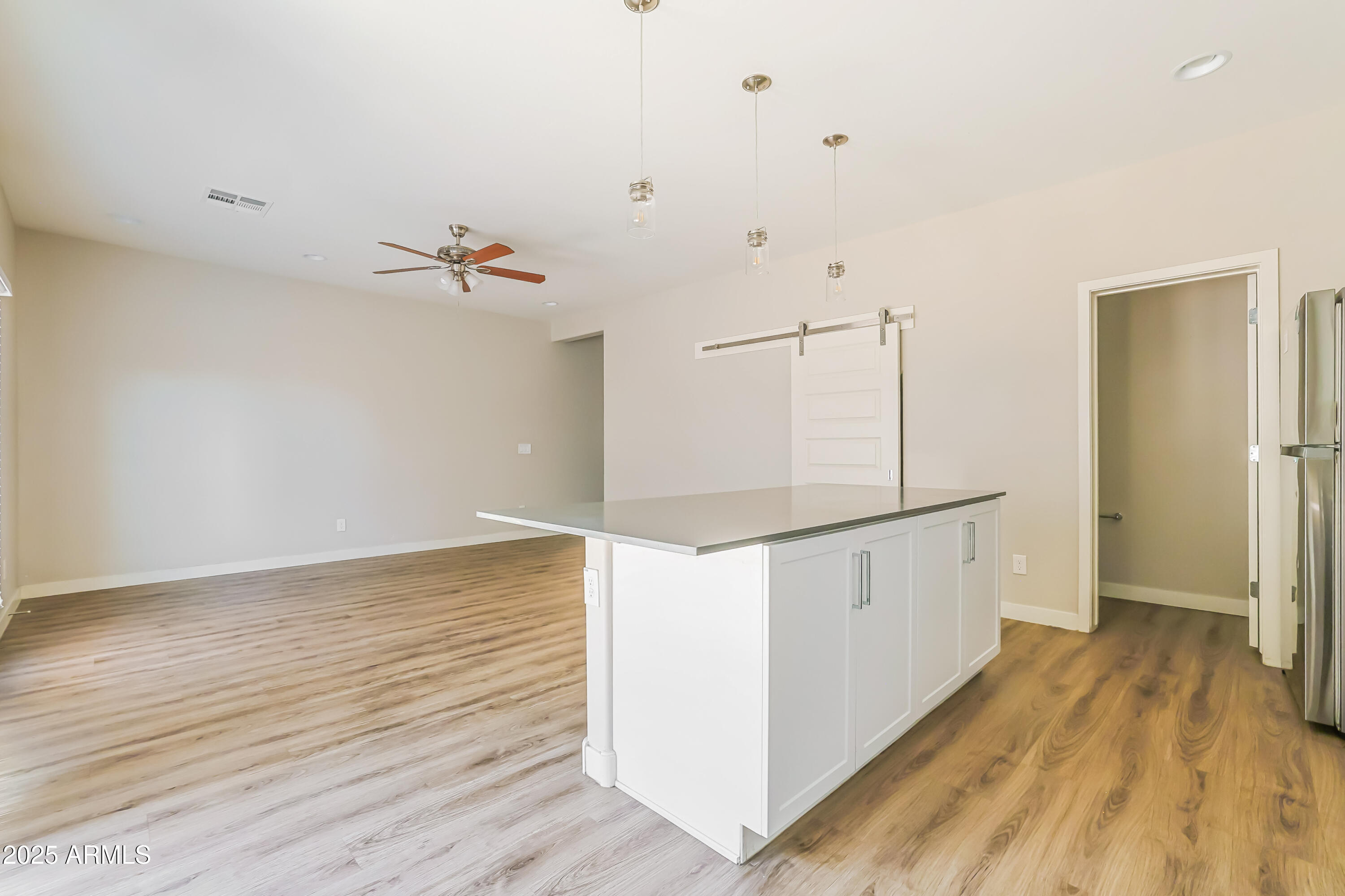 1119 S STAPLEY Drive 109