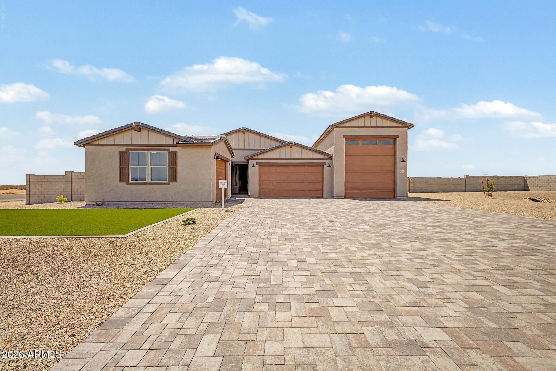 24311 W DUANE Lane