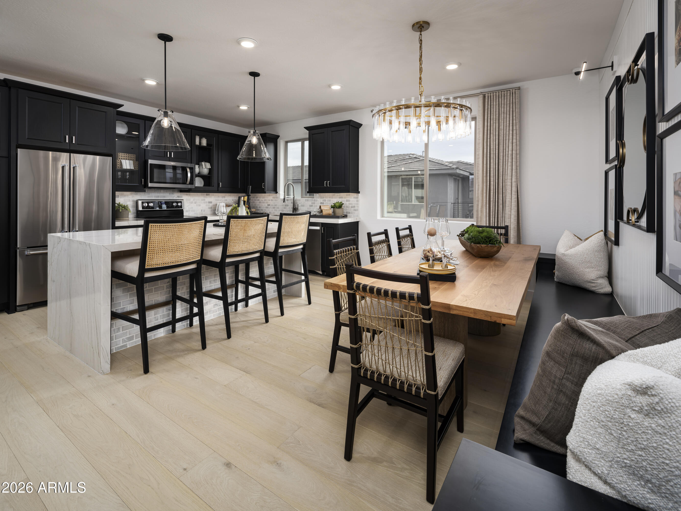 2121 W SONORAN DESERT Drive 163