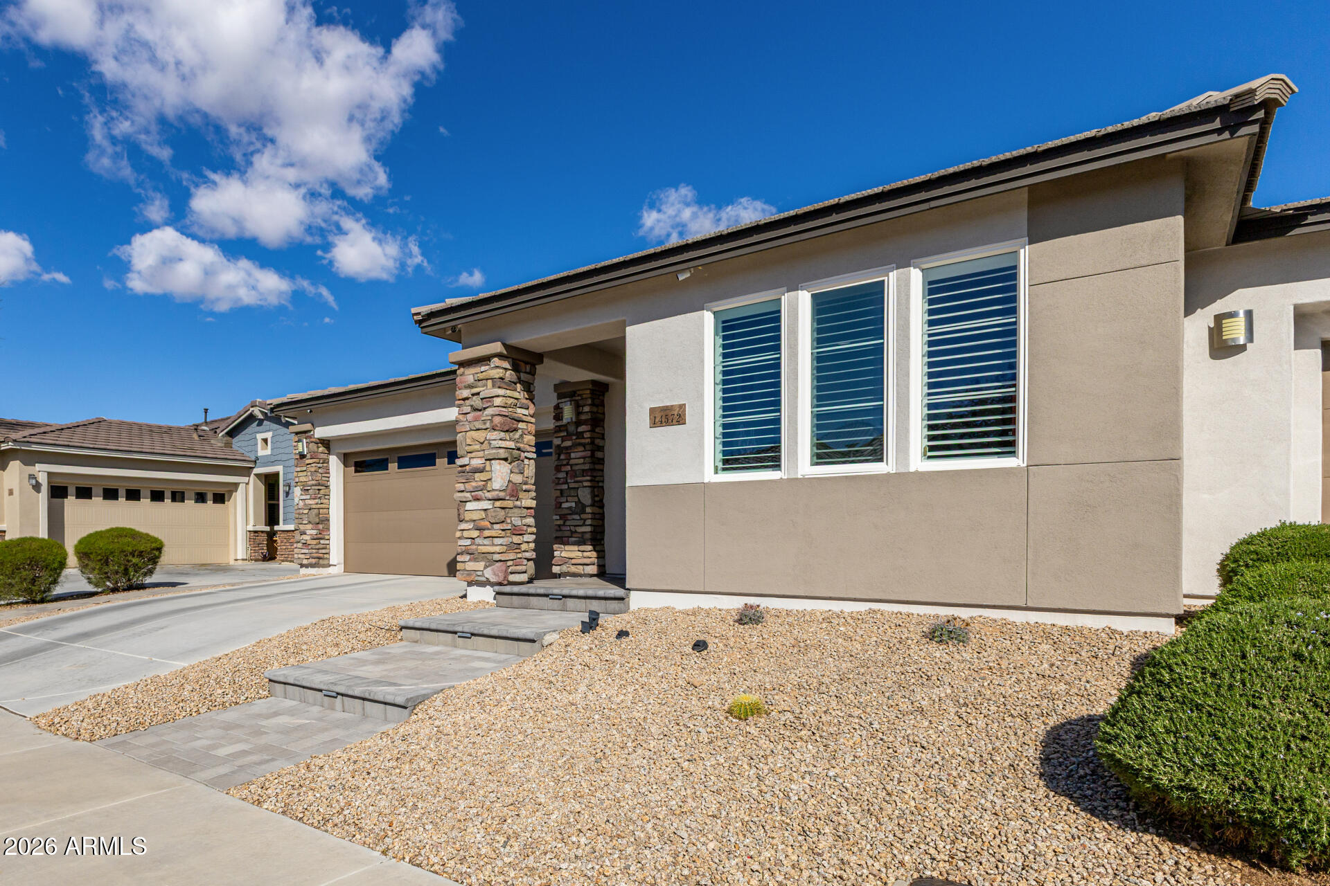 14572 W READE Avenue