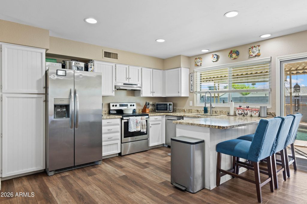 Photo of 1527 W Alamo Drive, Chandler, AZ 85224 (MLS # 6996628)