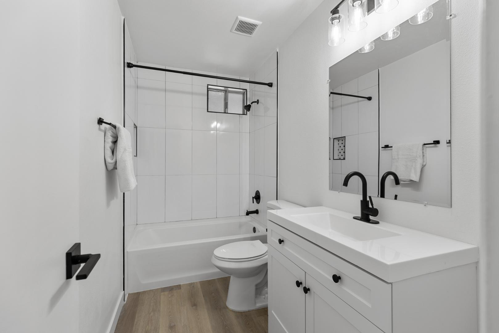 302 E Monte Vista Road Apt A17