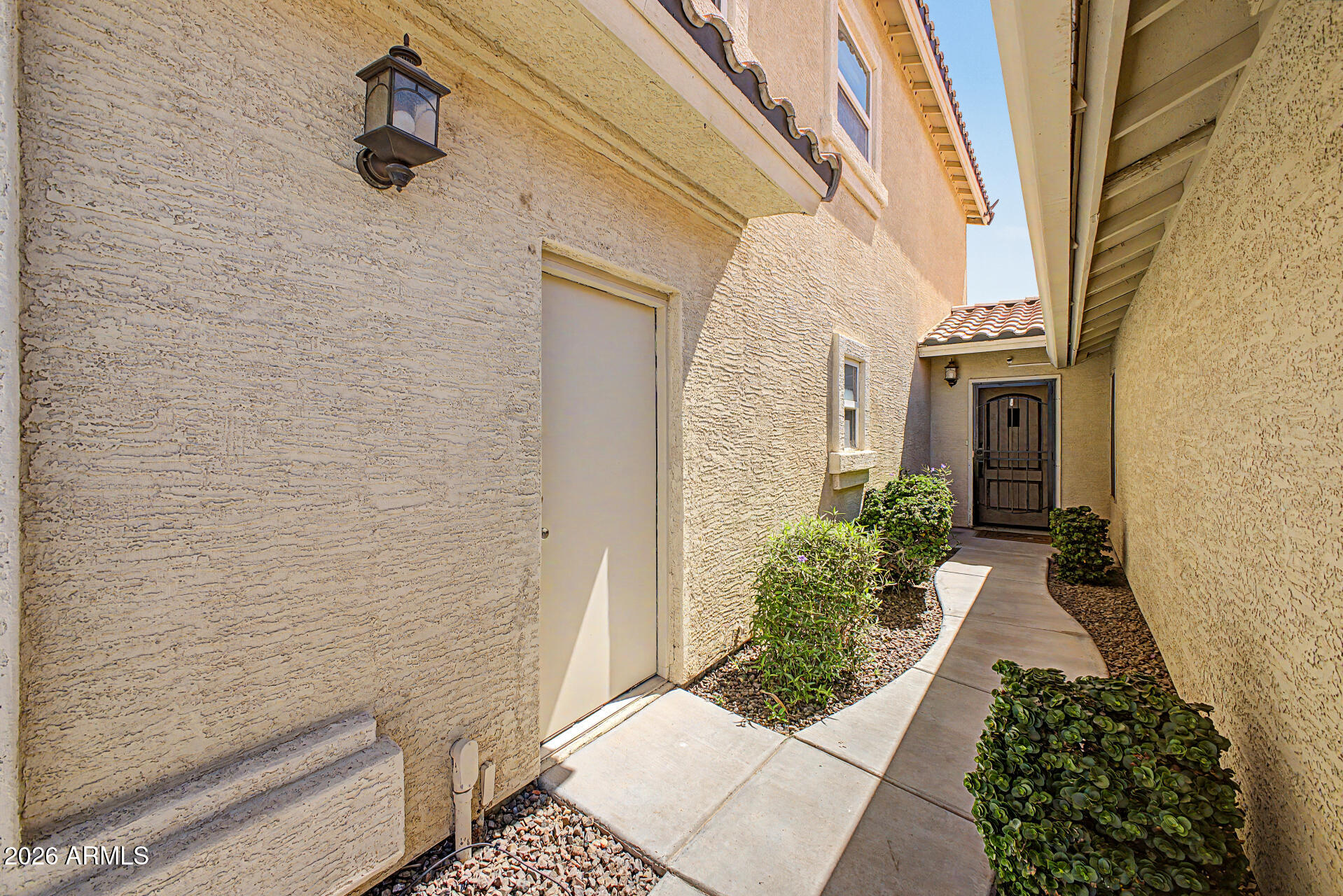 7588 W KERRY Lane