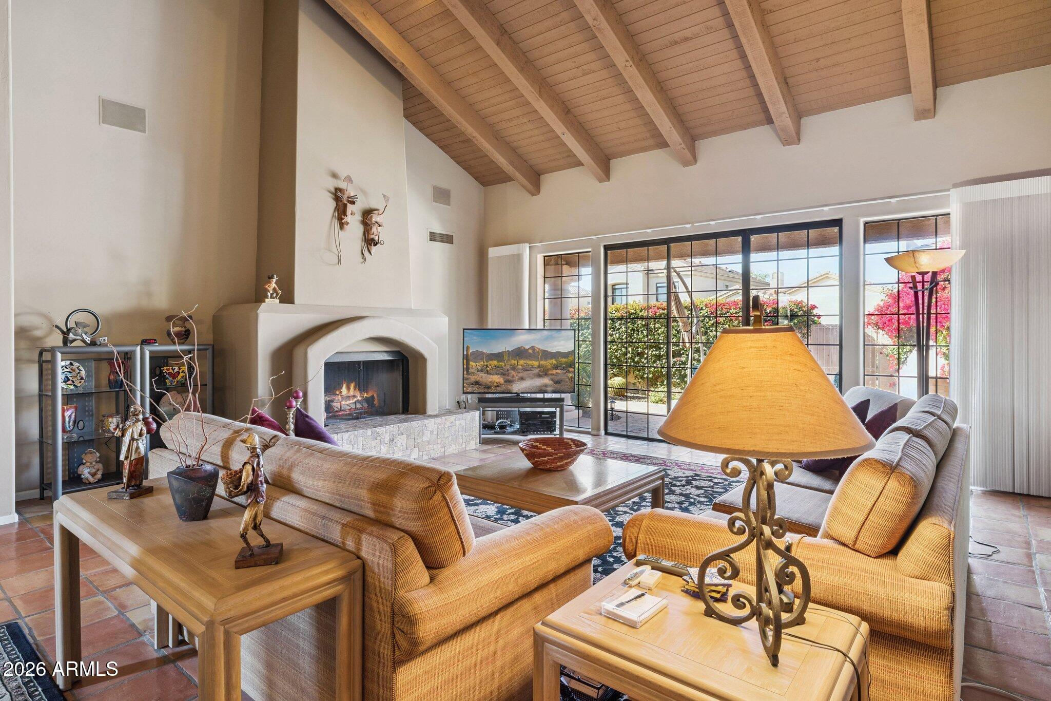 8100 E CAMELBACK Road 129