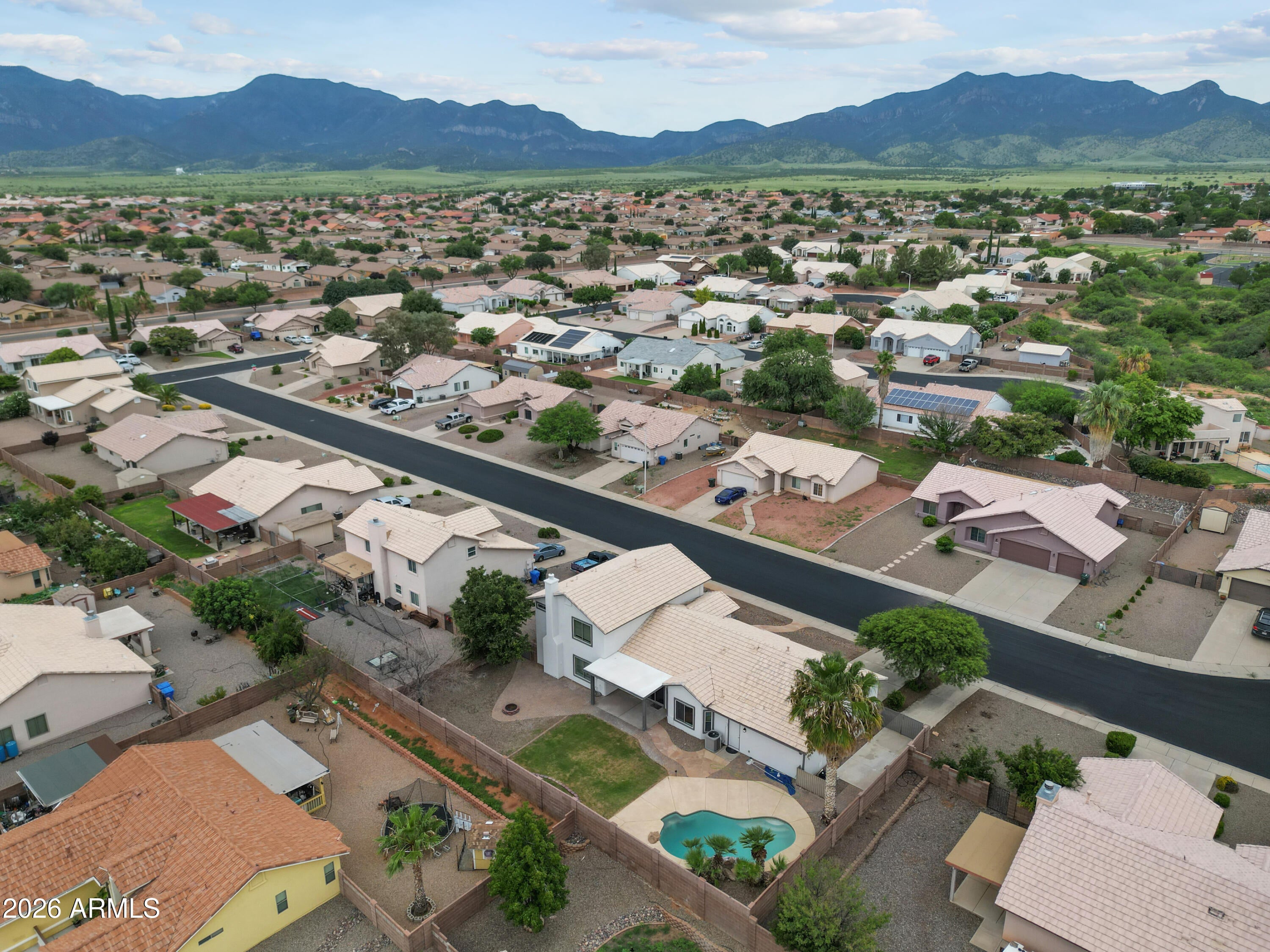 2167 SANTA FE Trail