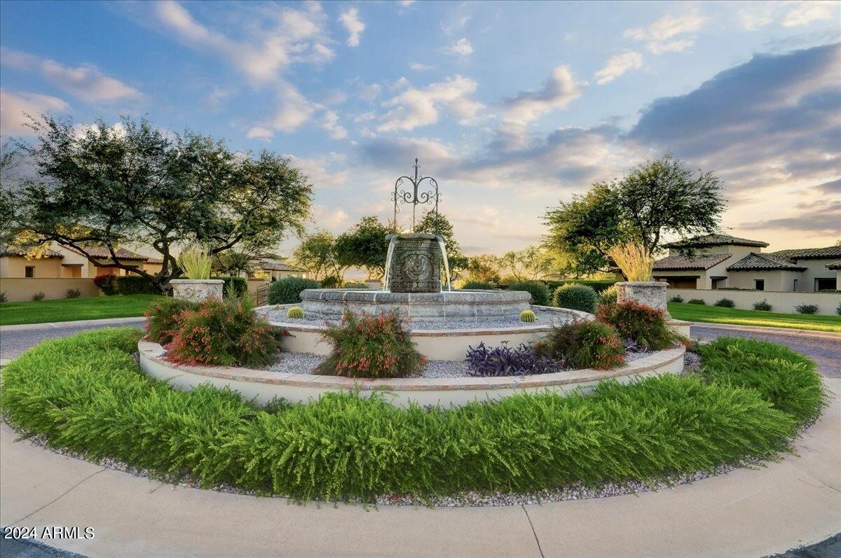 Superstition Mountain - Residential