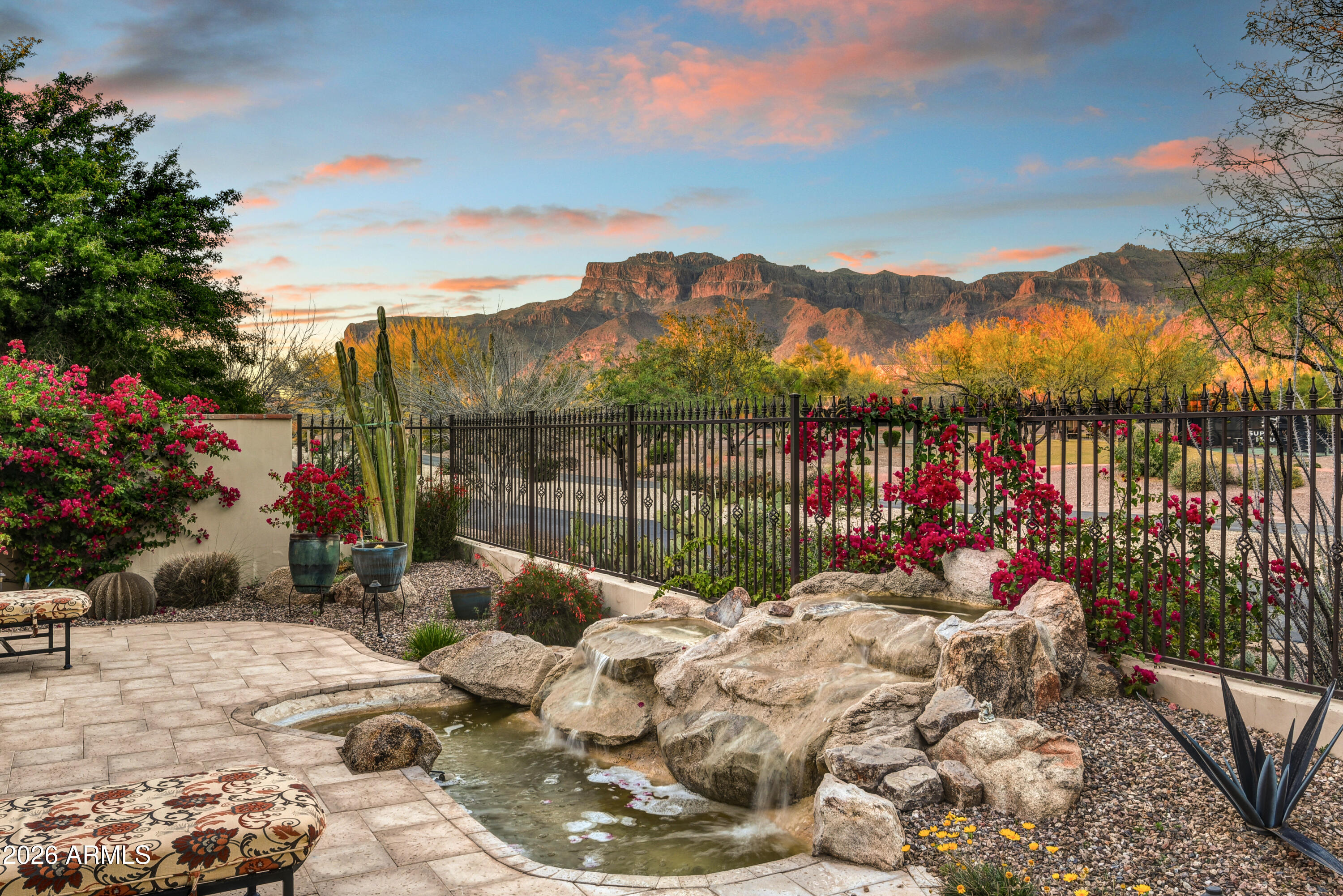 Superstition Mountain - Residential