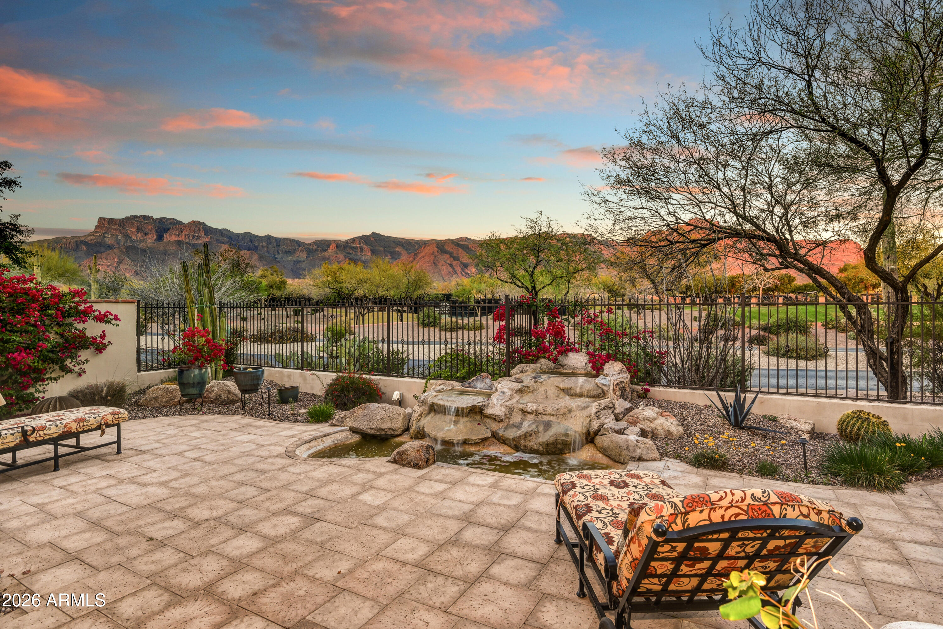 Superstition Mountain - Residential