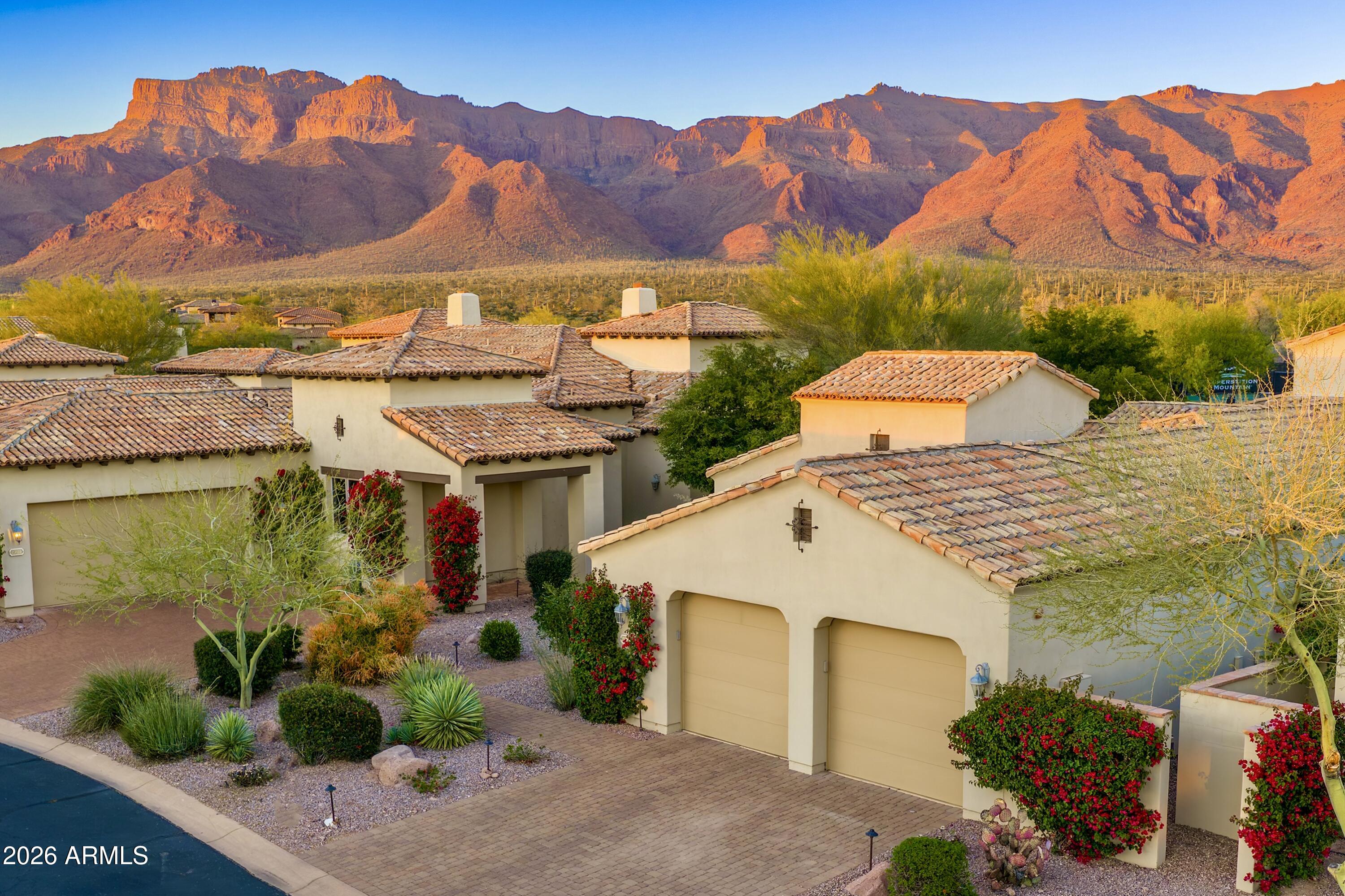 Superstition Mountain - Residential
