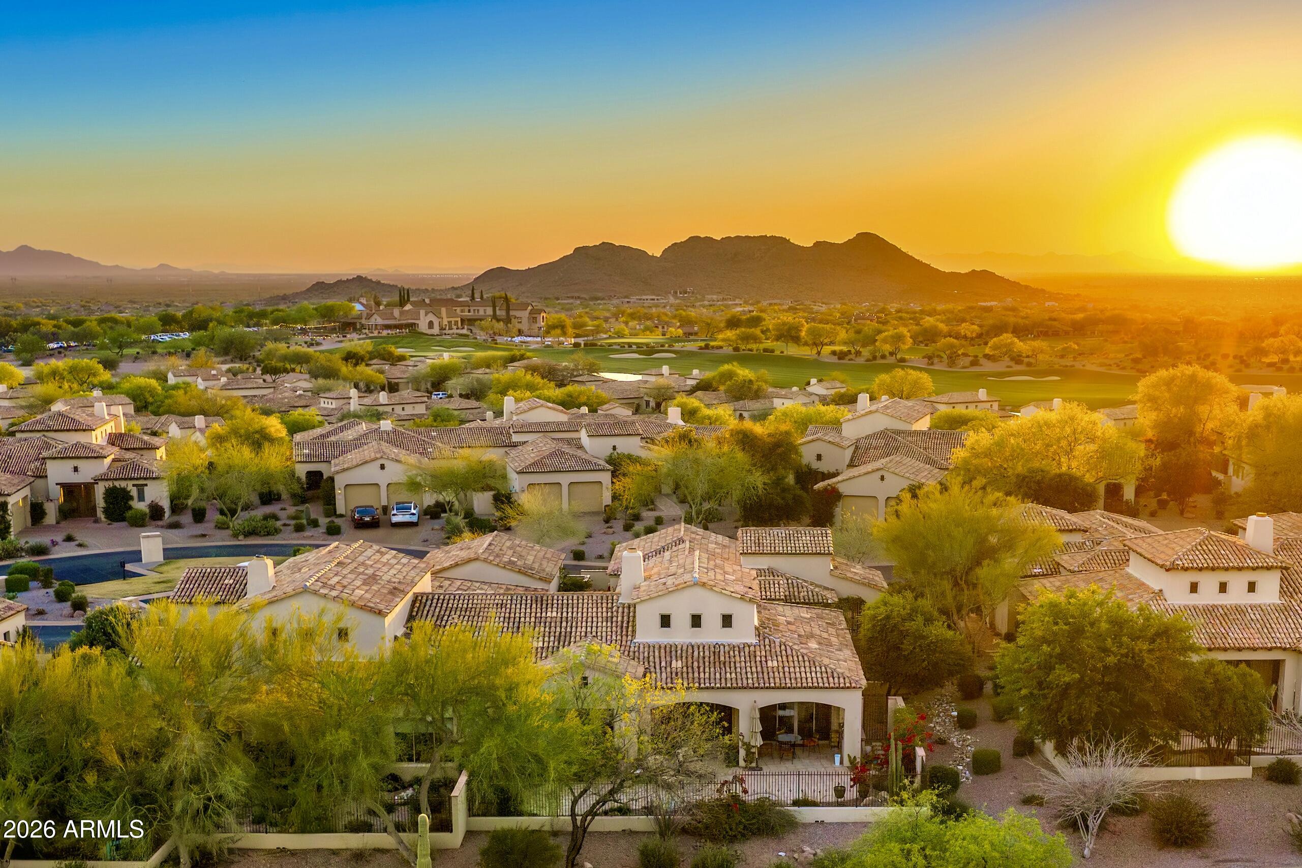 2943 S LOOKOUT Ridge