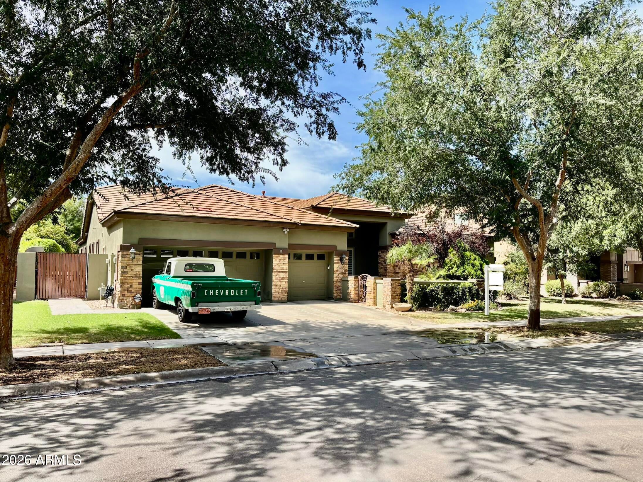 2925 E MARLENE Drive