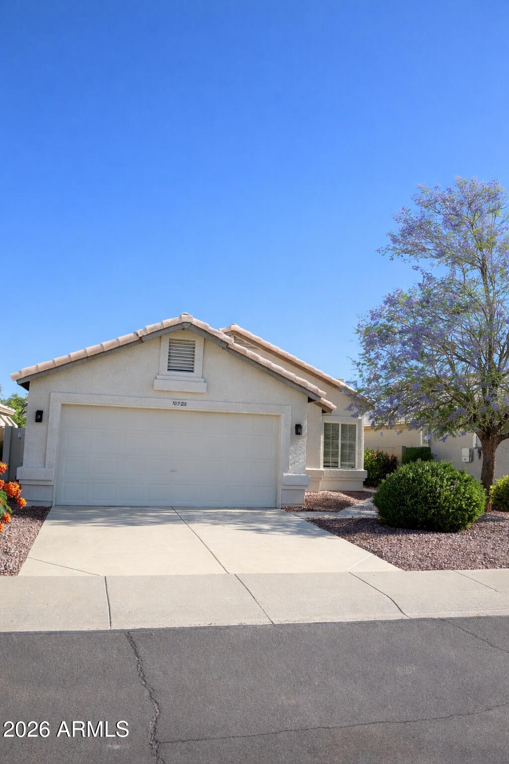 10525 W RUNION Drive