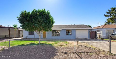 3317 W SELLS Drive Phoenix AZ 85017