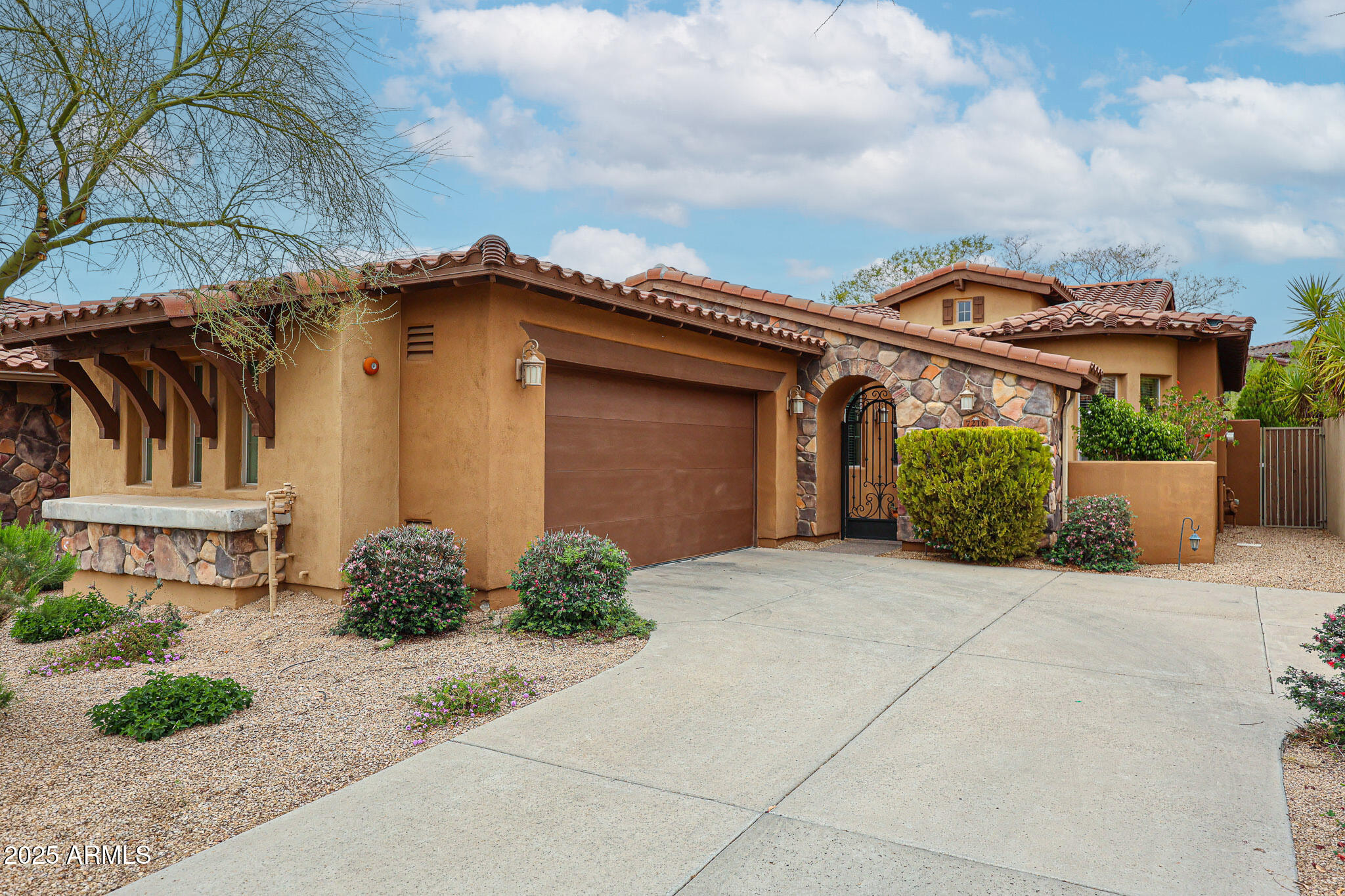 Homes for Sale in Queen Creek Arizona 1 7216 E AURORA --