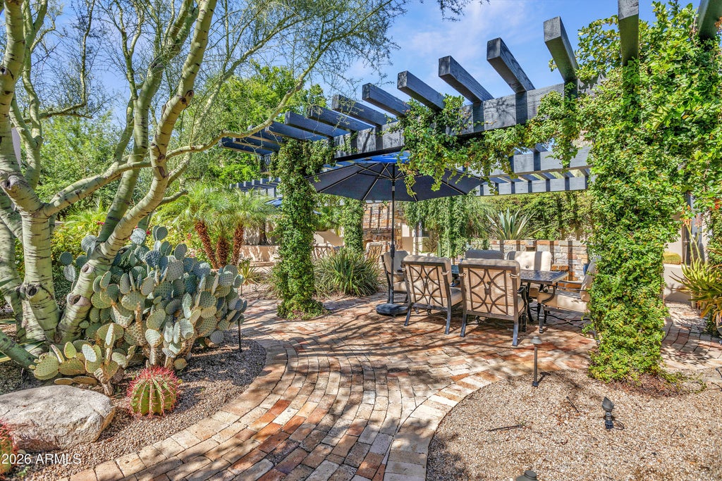 Photo of 10040 E Happy Valley Road #682, Scottsdale, AZ 85255 (MLS # 7095397)