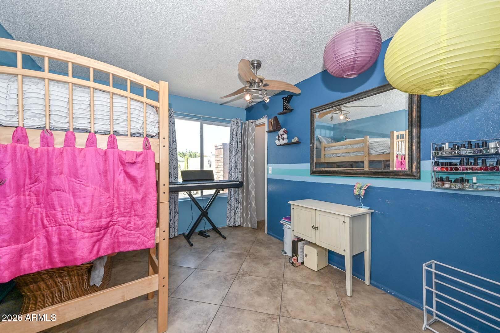 HICKORY SHADOWS UNIT 2 - Residential