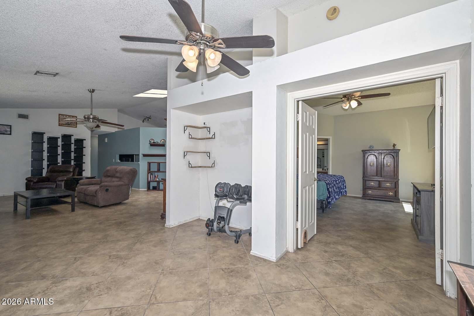 HICKORY SHADOWS UNIT 2 - Residential