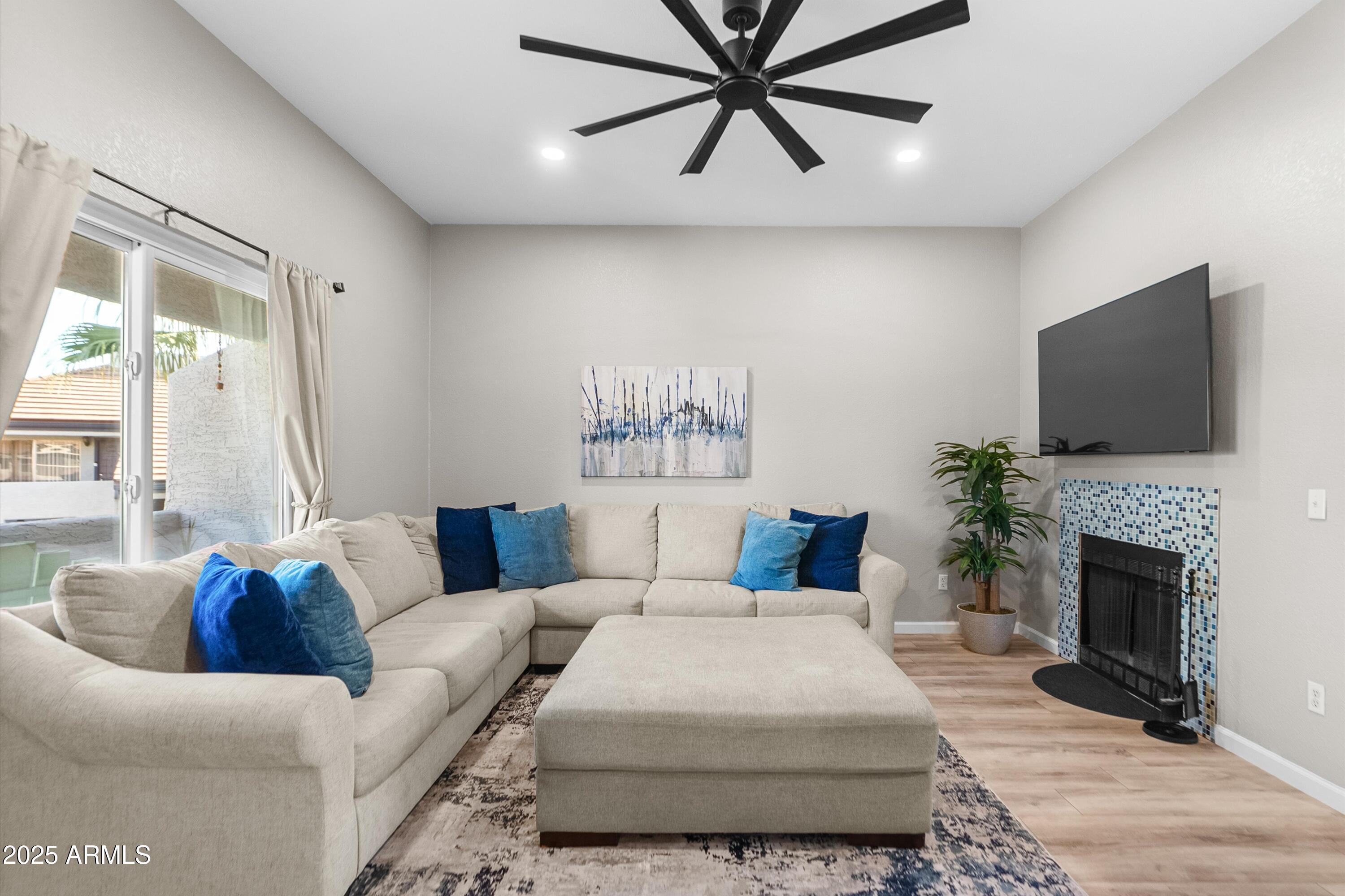 1331 W BASELINE Road 338