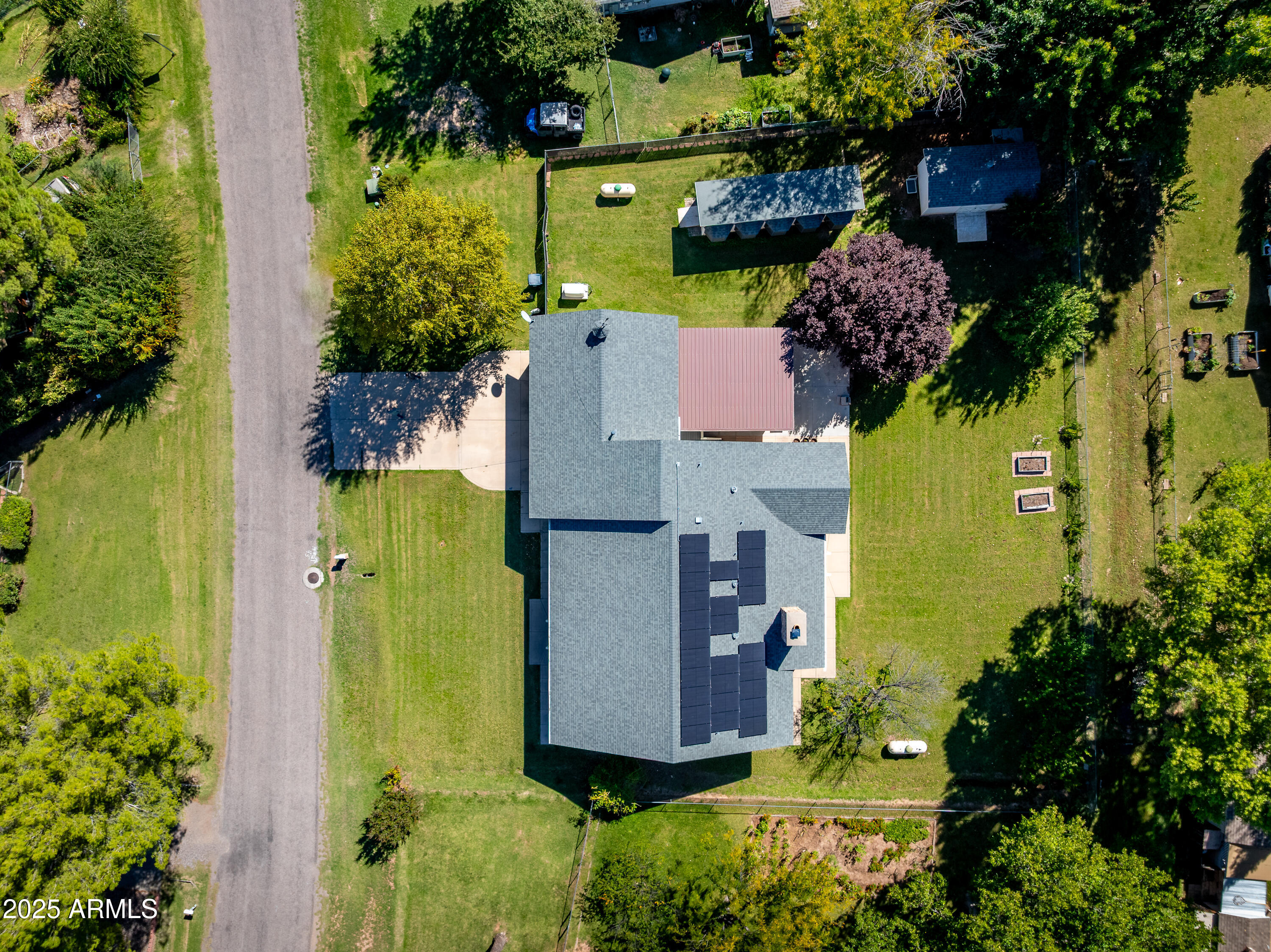 297 E PARADE GROUND Circle