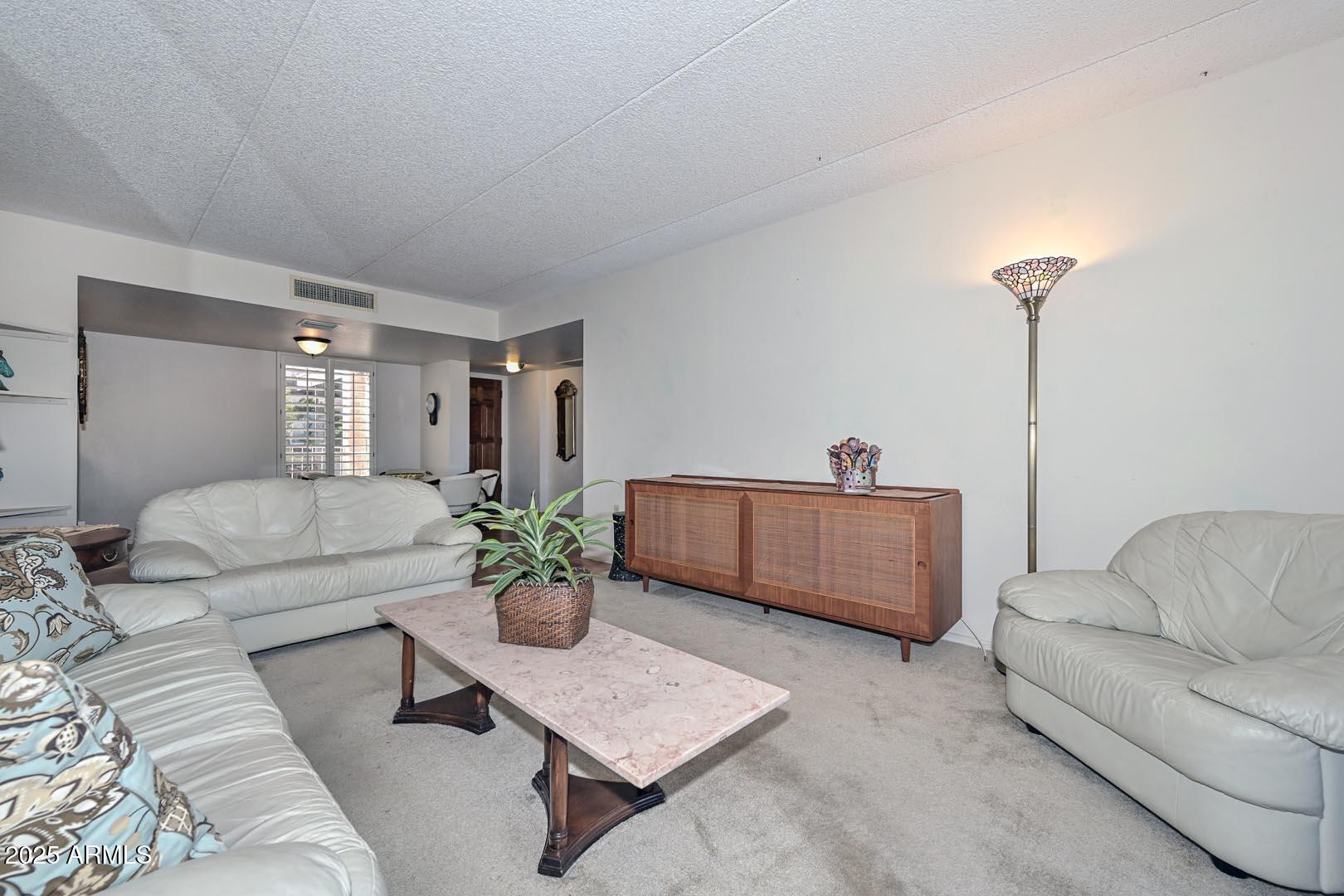 7402 E CAREFREE Drive 214