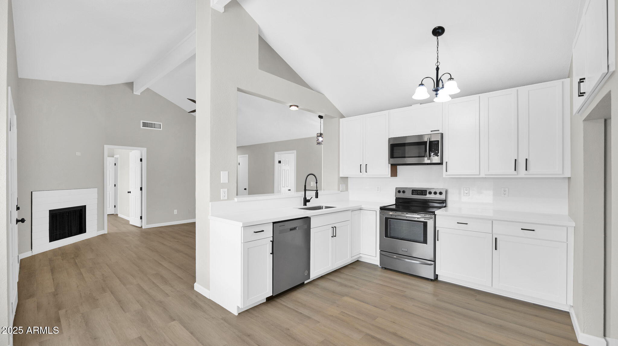 Homes for Sale in Queen Creek Arizona 1 2234 W MOHAWK Lane