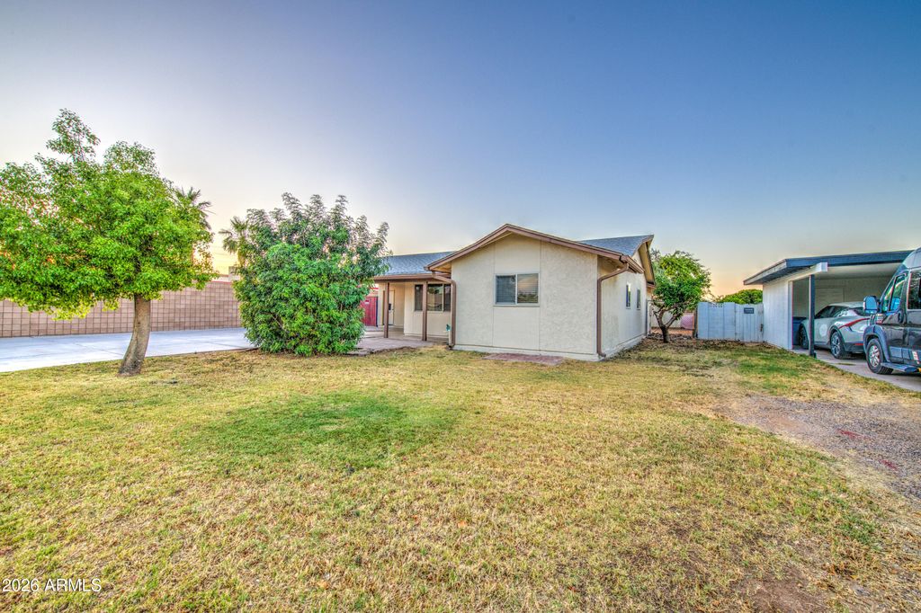 Photo of 1258 W Manhatton Drive, Tempe, AZ 85282 (MLS # 6997821)