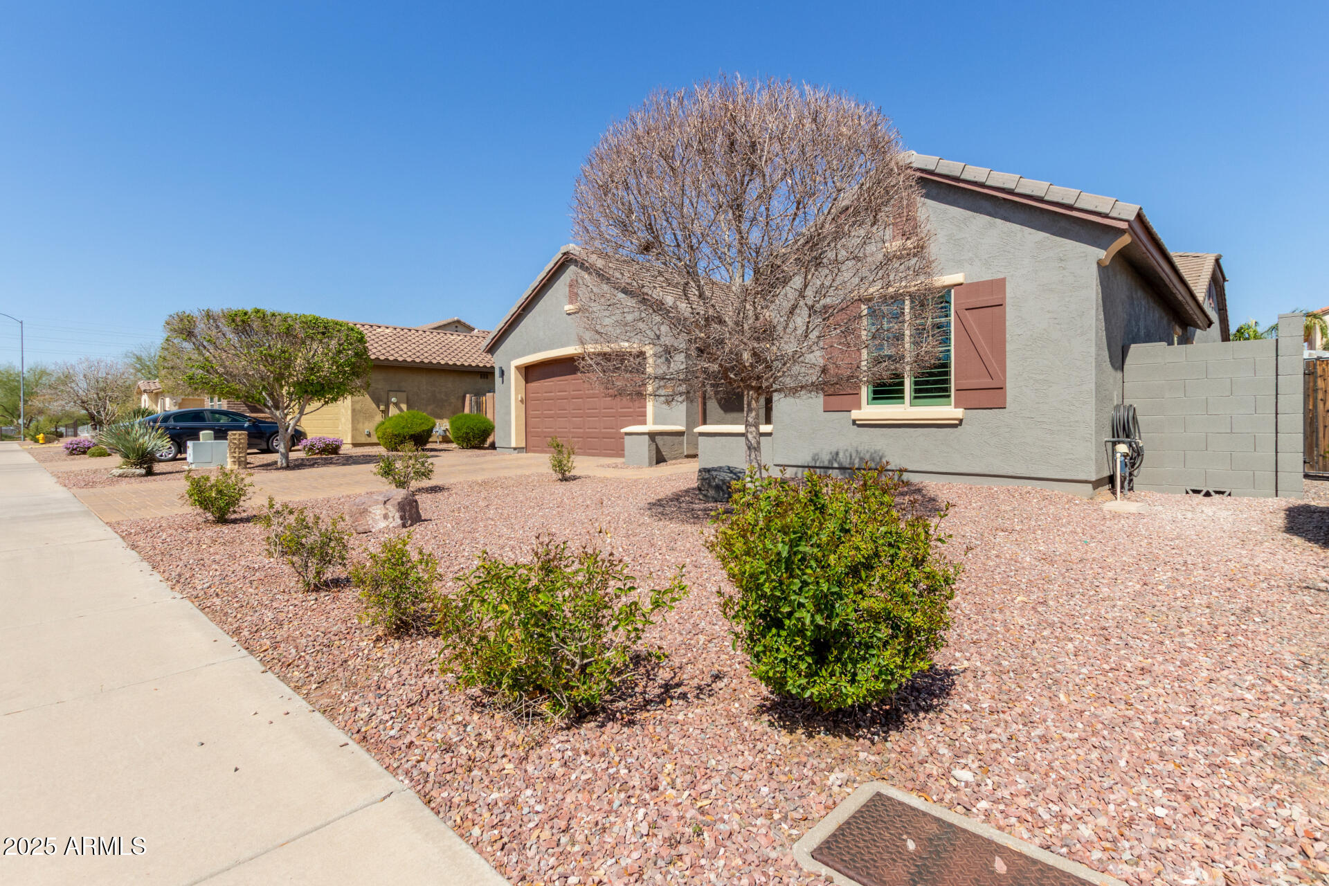 10822 E RAMBLEWOOD Circle