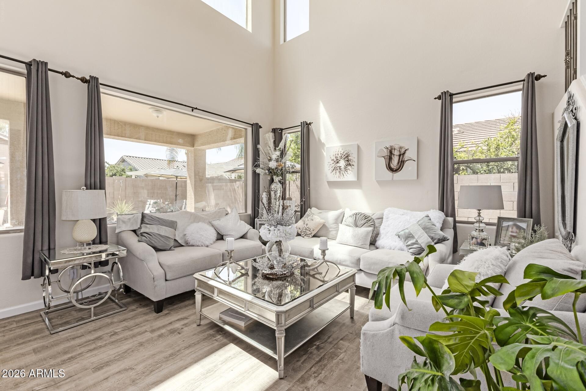 3291 W WHITE CANYON Road