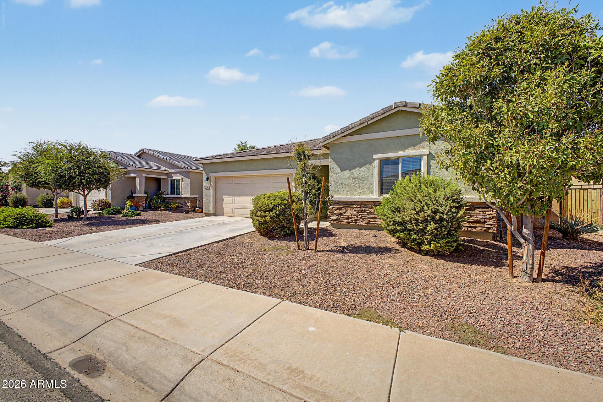 308 W PACIFIC Drive