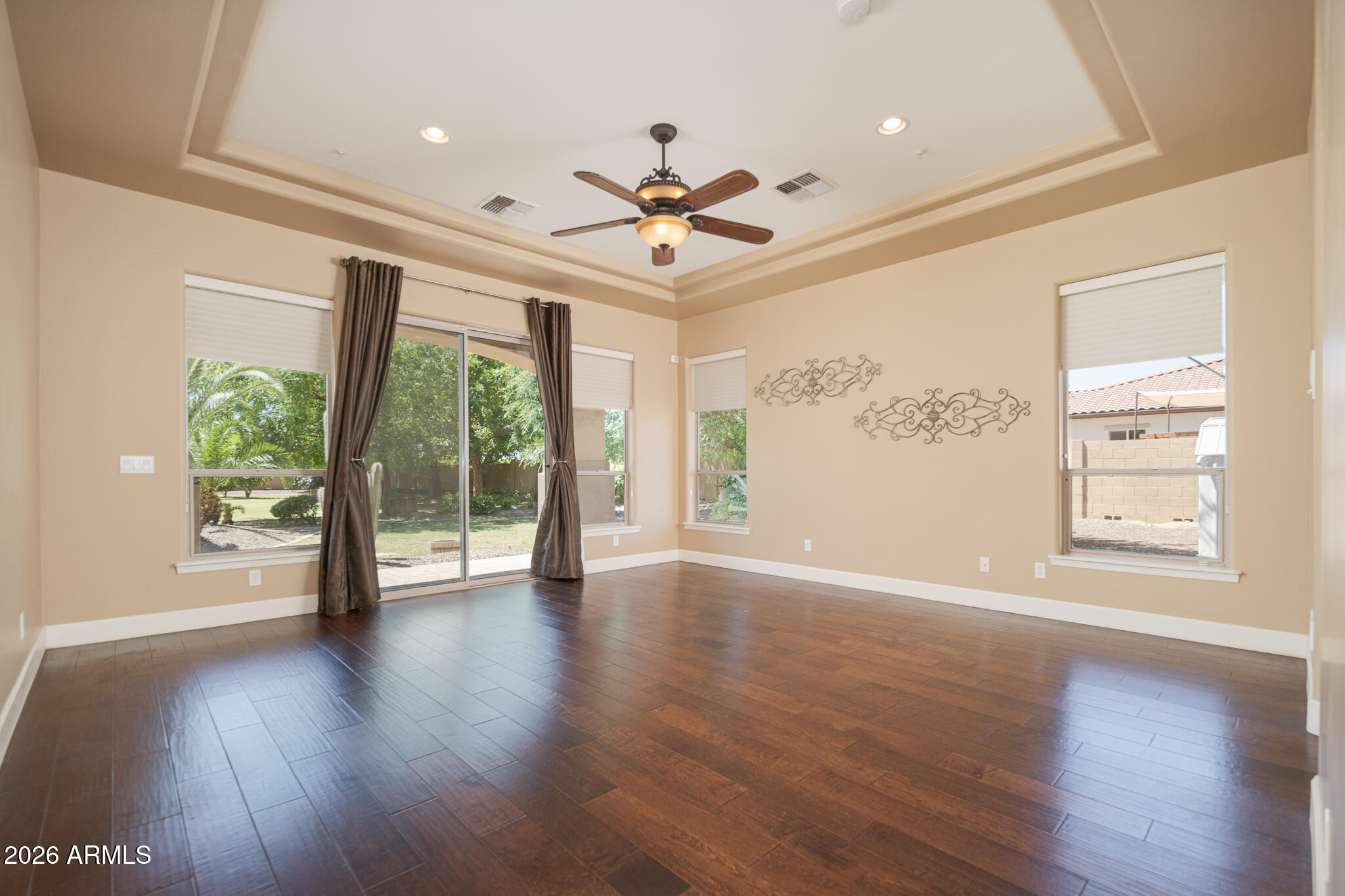 COTTONWOOD ESTATES - Residential