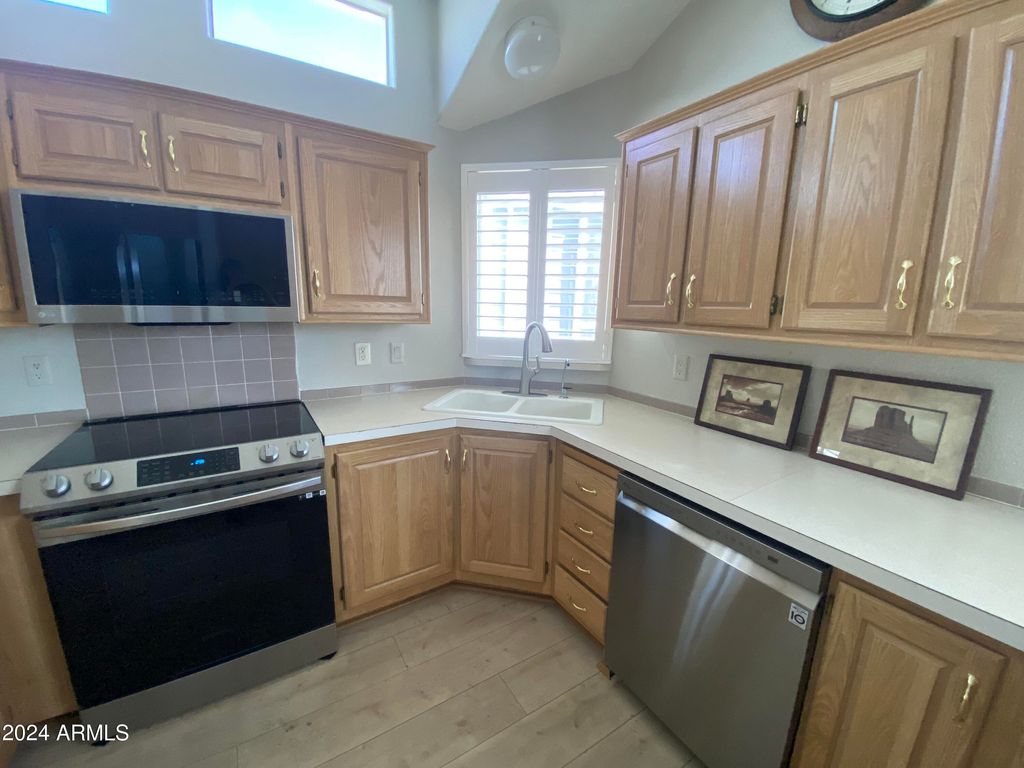 Photo of 2066 W Klamath Avenue #66, Apache Junction, AZ 85119 (MLS # 6872884)