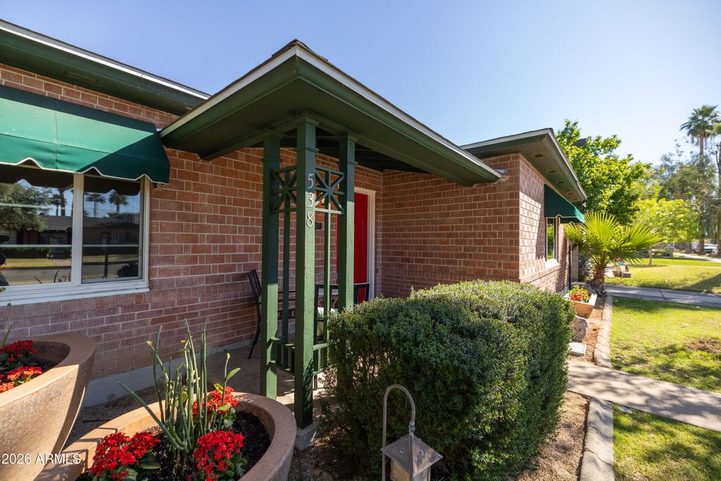 Photo of 538 W Holly Street, Phoenix, AZ 85003 (MLS # 7001626)