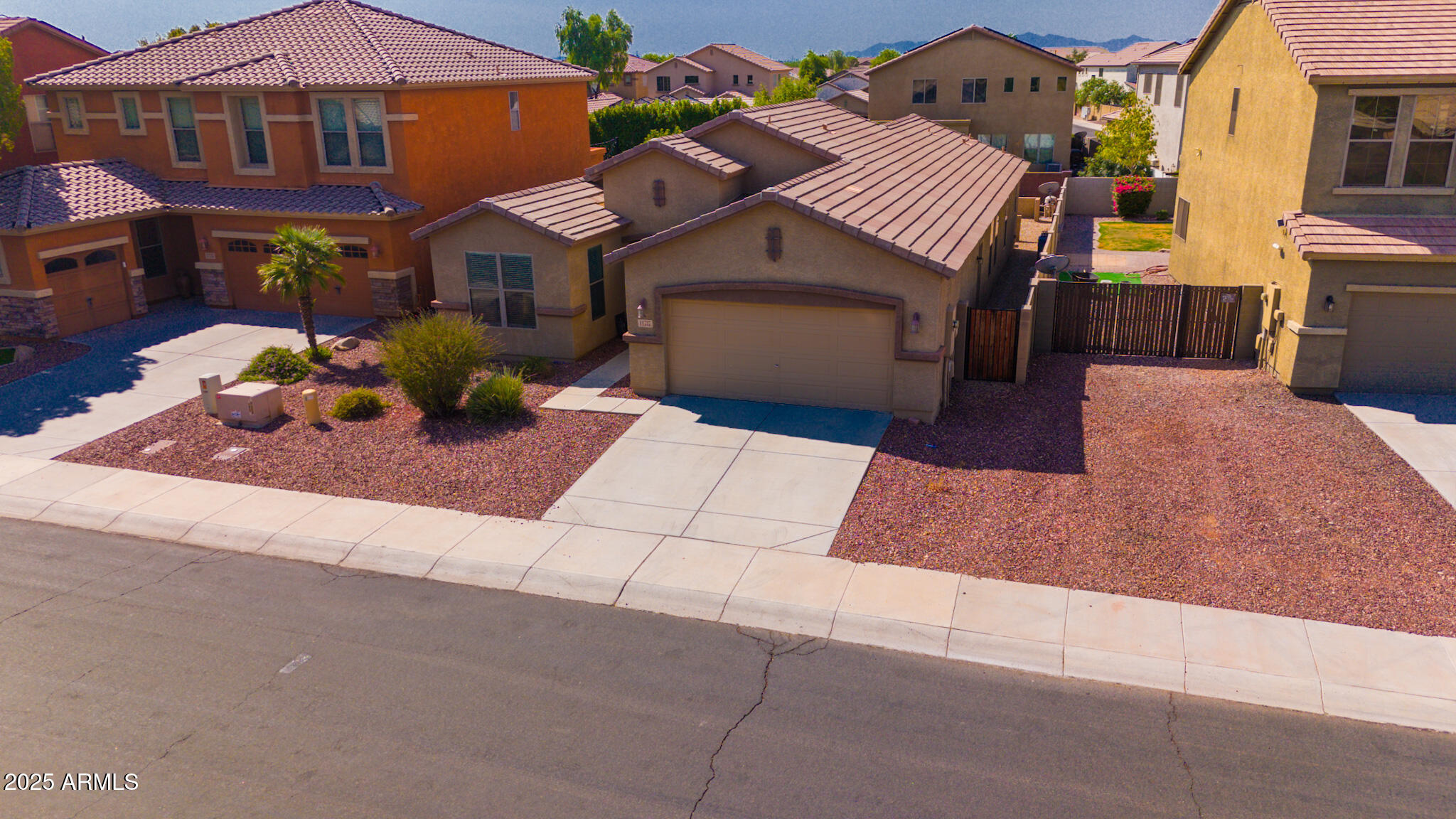 11737 W VILLA HERMOSA Lane
