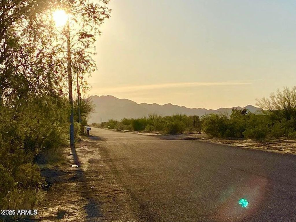 Photo of 0 Huisatch Rd Lot C 1.25 Acre4s #19, Maricopa, AZ 85139 (MLS # 6929490)
