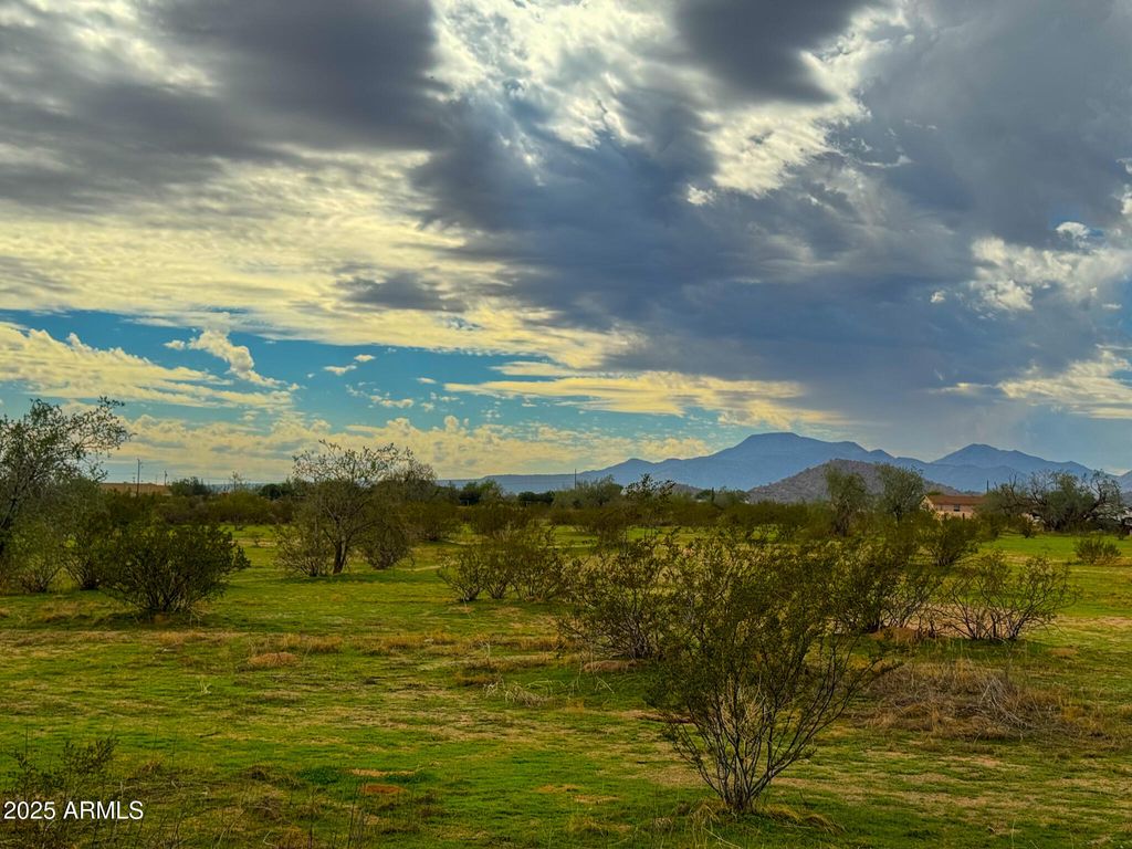 Photo of 0 Huisatch Rd Lot C 1.25 Acre4s #19, Maricopa, AZ 85139 (MLS # 6929490)