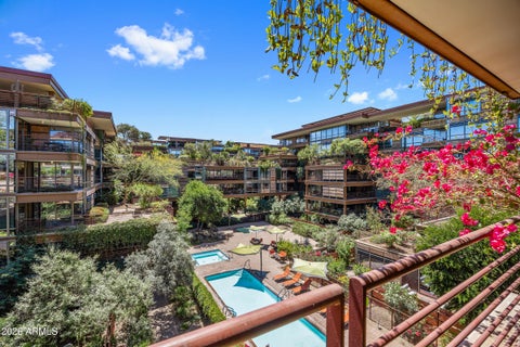 Photo of 7161 E Rancho Vista Drive #4004, Scottsdale, AZ 85251 (MLS # 7015344)