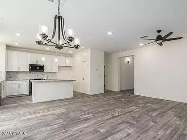 300 N GILA SPRINGS Boulevard 282