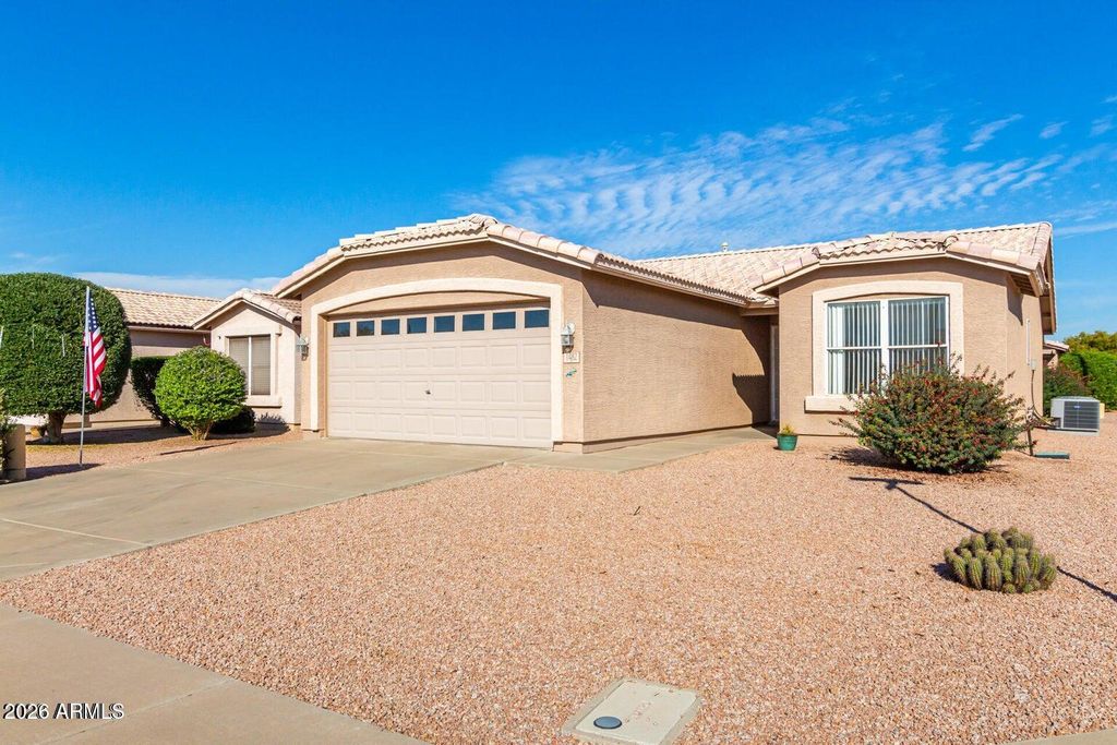 Photo of 1482 E Waterview Place, Chandler, AZ 85249 (MLS # 6995530)