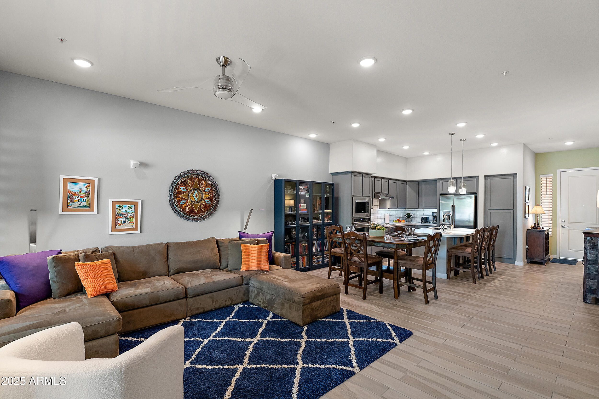 15550 S 5TH Avenue 163