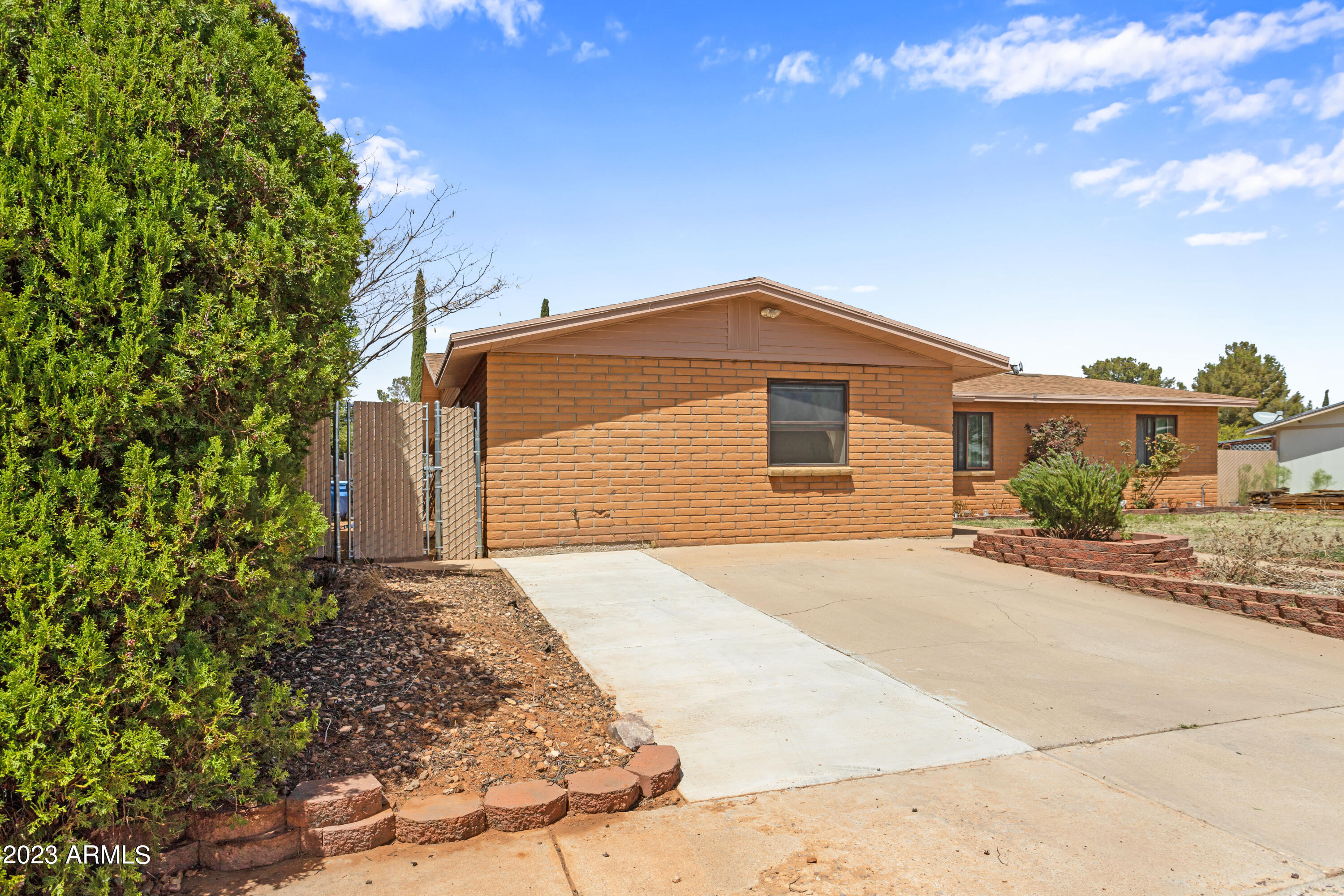 MONTEBELLO AMD - Residential