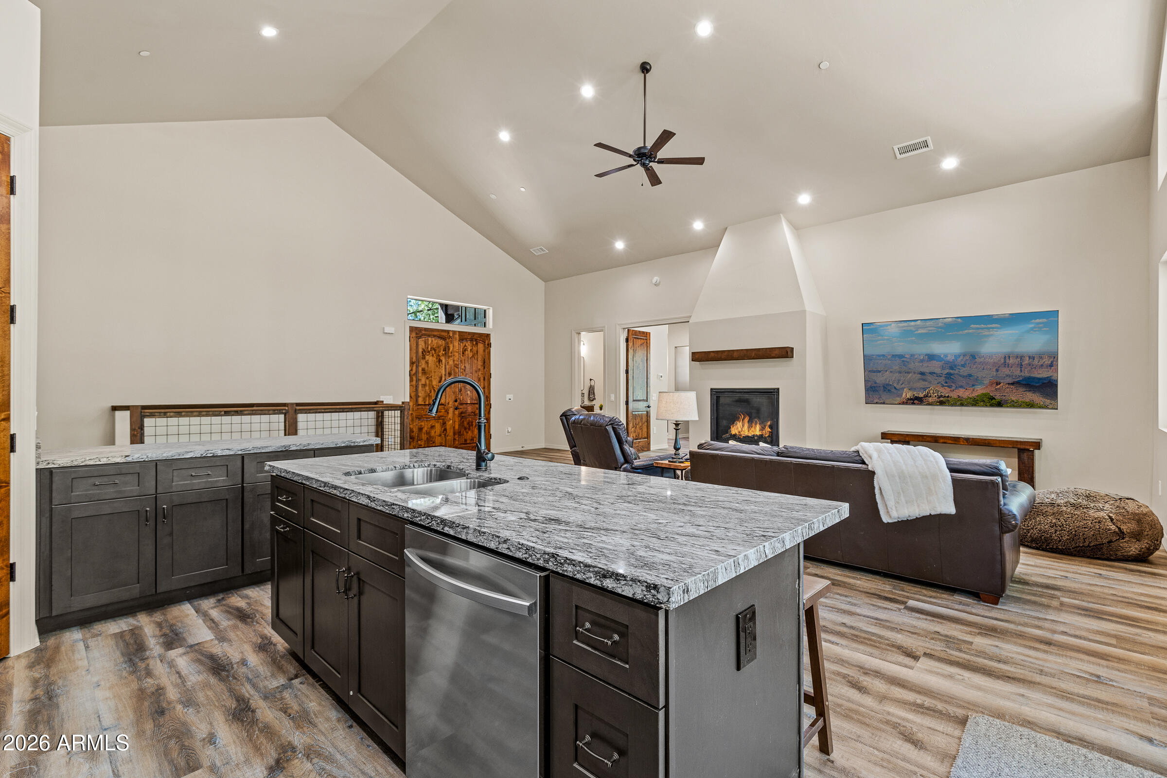 ESCALANTE AT WILLIAMS MOUNTAIN - Residential