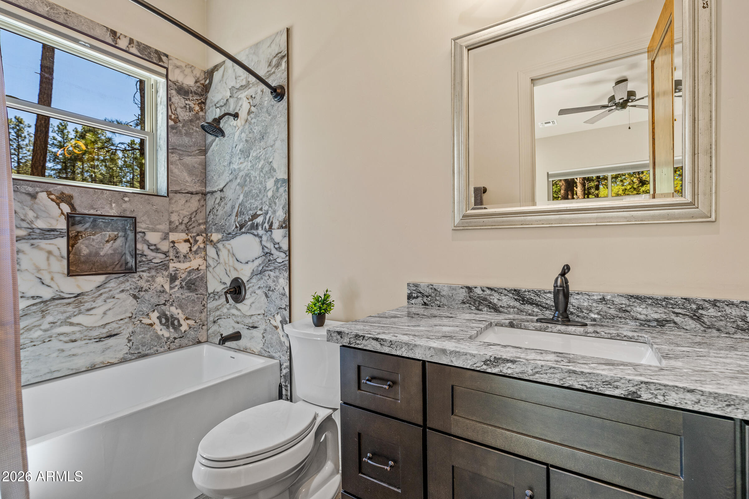 ESCALANTE AT WILLIAMS MOUNTAIN - Residential
