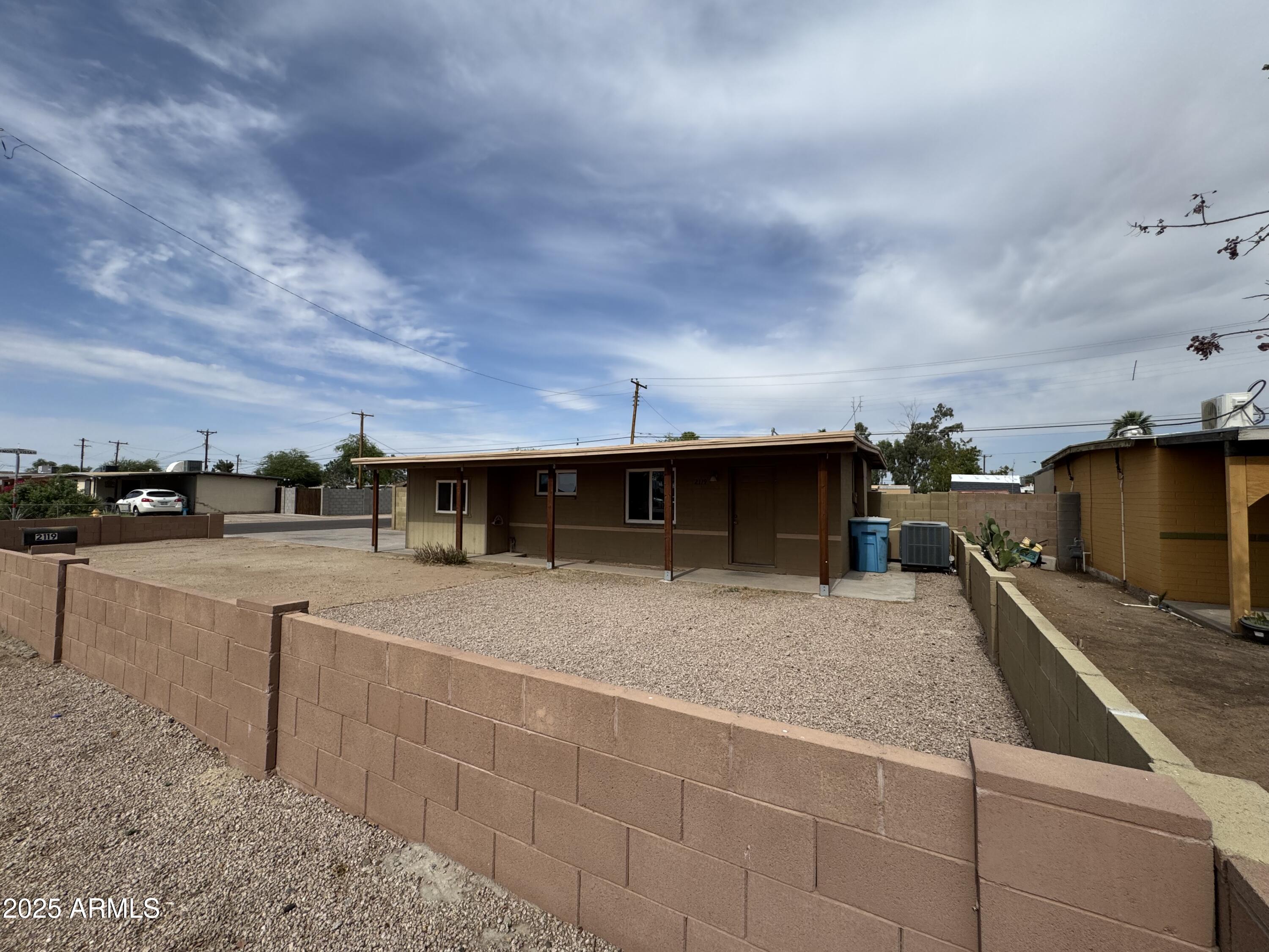 Homes 2 2119 N 41ST Avenue
