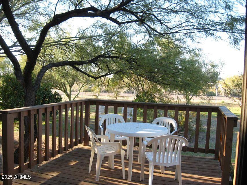 4827 E MUSTANG Circle